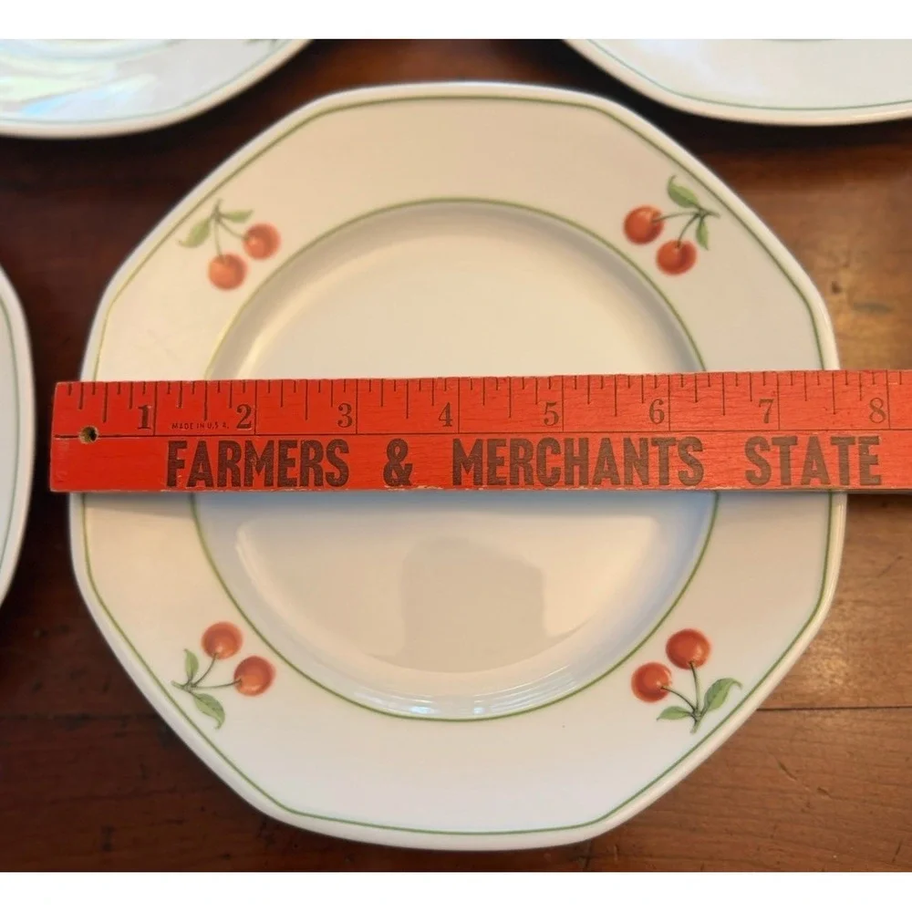 Set of 6 Villeroy & Boch Cherry Salad Plates 7 7/8